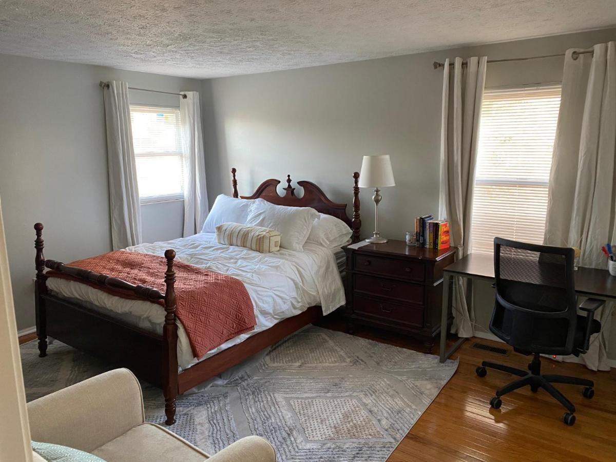 Upgraded, Beautiful 4 Bd Colonial In Silver Spring Exterior photo