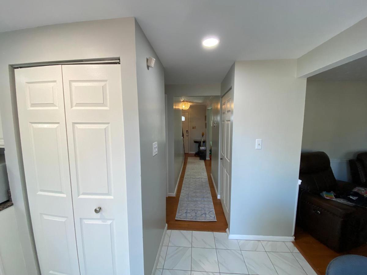 Upgraded, Beautiful 4 Bd Colonial In Silver Spring Exterior photo