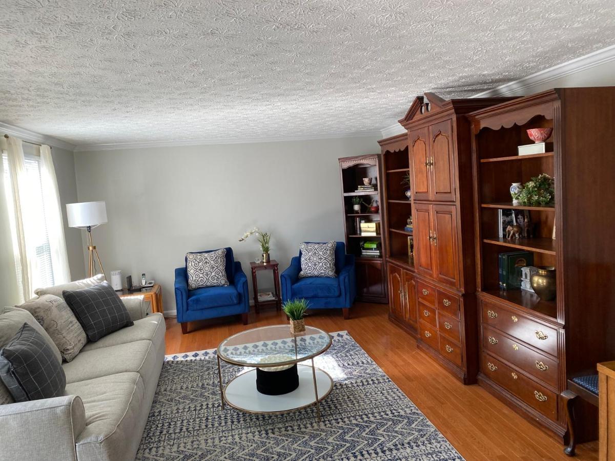 Upgraded, Beautiful 4 Bd Colonial In Silver Spring Exterior photo
