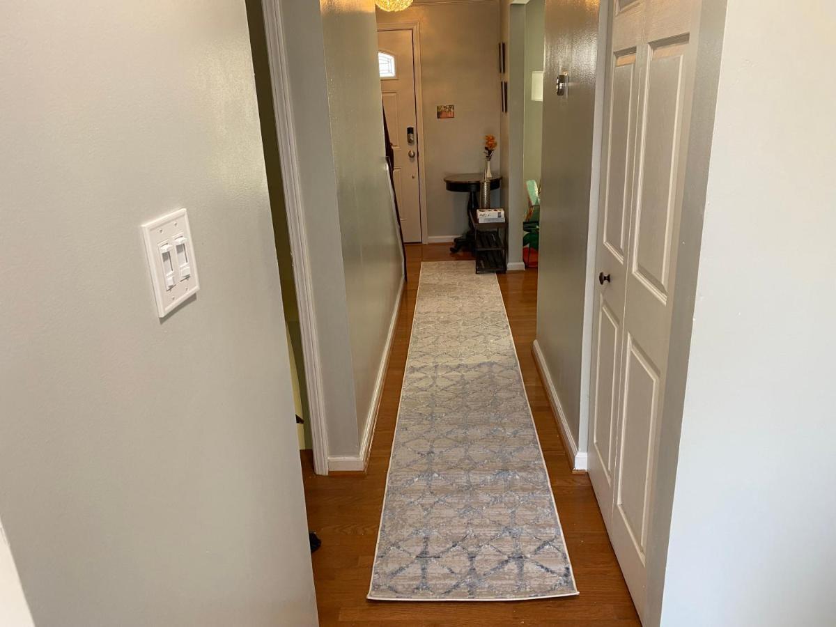 Upgraded, Beautiful 4 Bd Colonial In Silver Spring Exterior photo